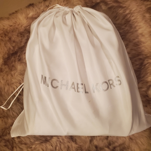 (SOLD) Michael Kors Rhea Backpack - Picture 7 of 8
